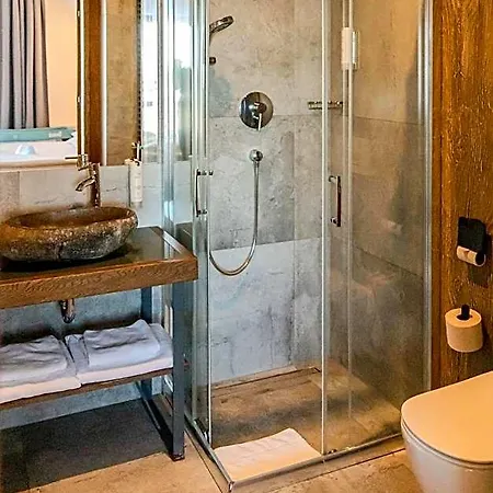 Nova Na Gubalowce Hotell 4*